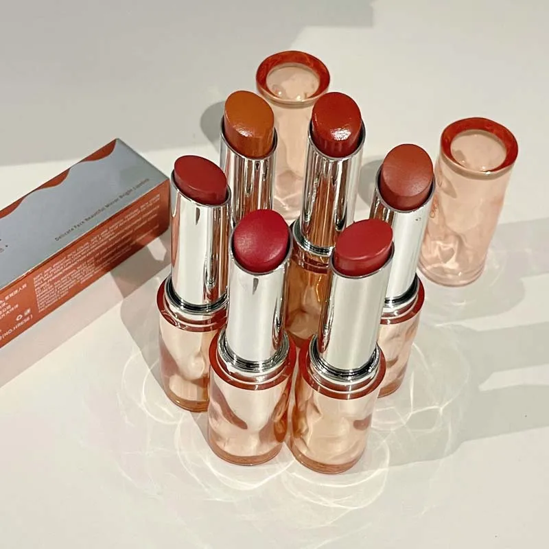 Beauty Without Makeup - Lápiz labial con luz de espejo,